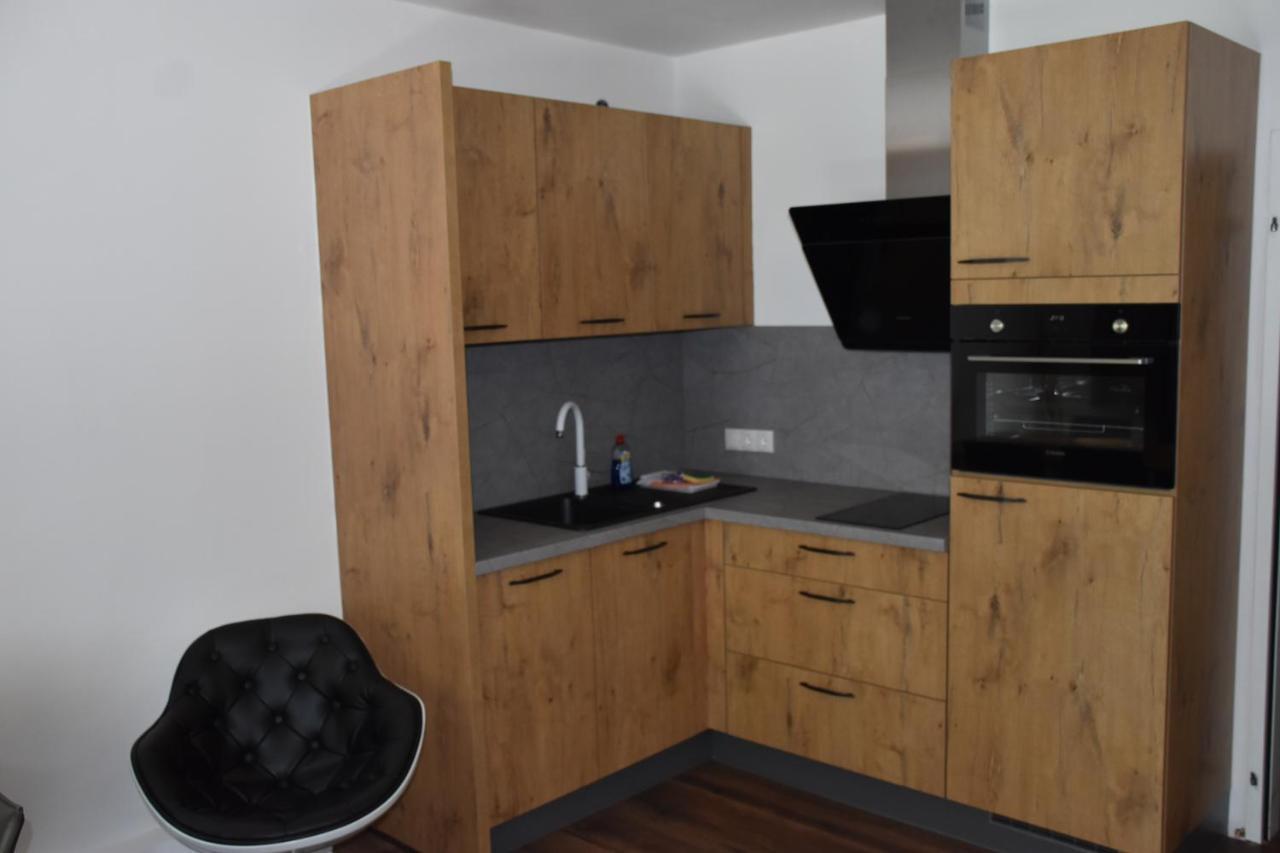 Apartment Mark By Four Seasons Apartments Kaprun Bagian luar foto