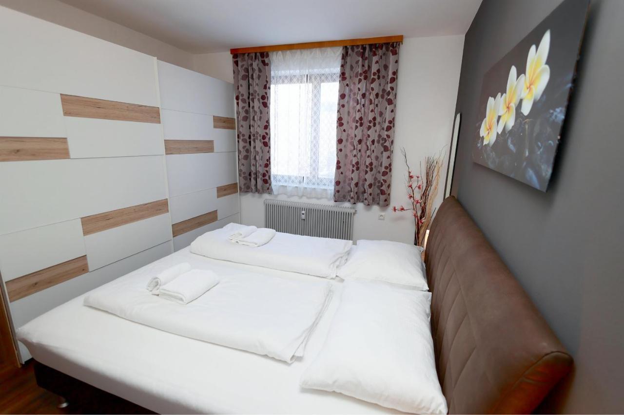 Apartment Mark By Four Seasons Apartments Kaprun Bagian luar foto